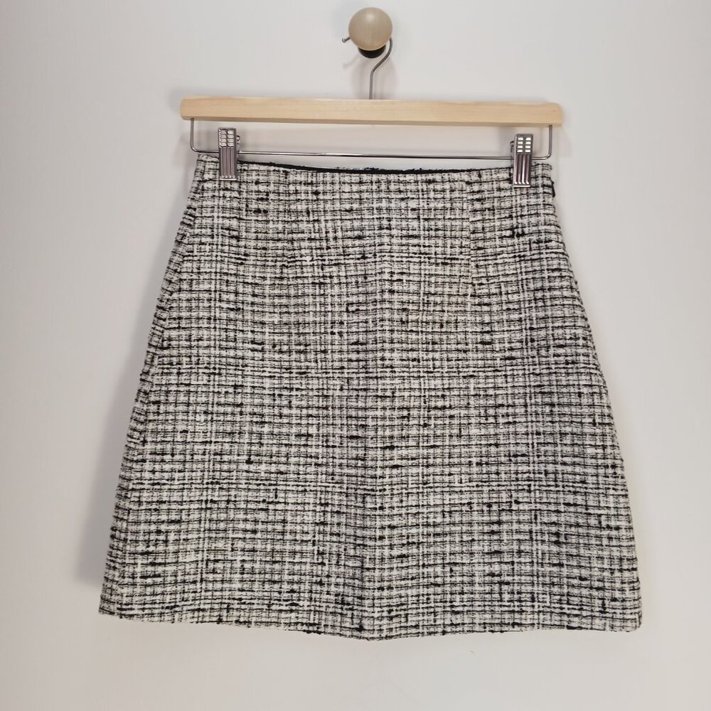 Babaton by Aritzia Tweed Mini Skirt Women Size 4 Black White Career Classic
